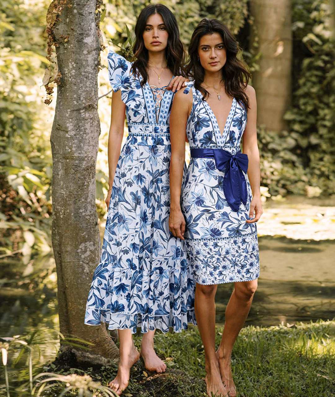 אמליה | בגד ים V-צוואר 2 ב-1 עם חצאית תואמת